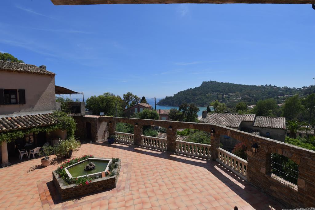 Les Lauriers Roses Aparthotel Le Le Rayol-Canadel-sur-Mer Εξωτερικό φωτογραφία