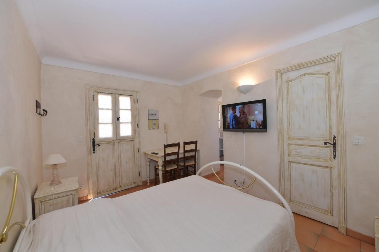 Les Lauriers Roses Aparthotel Le Le Rayol-Canadel-sur-Mer Εξωτερικό φωτογραφία